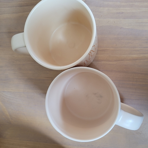 🔸️SOLD🔸️Whitney Kerney for Causebox mug set - Picture 3 of 3